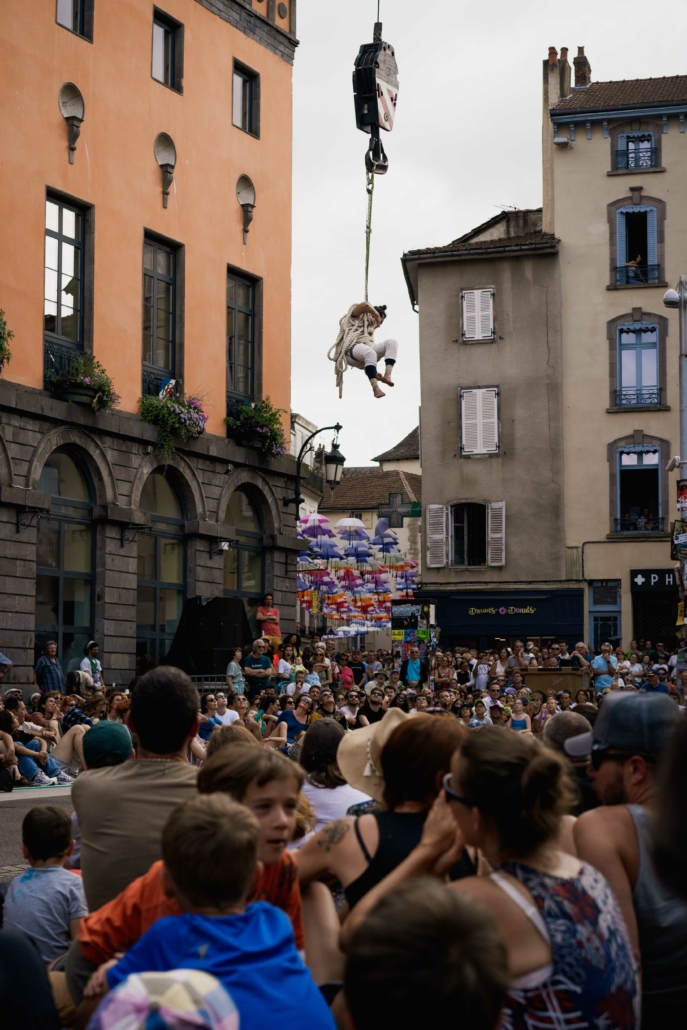 SU:M breath, spectacle du collectif coréen A PERSONS, présent