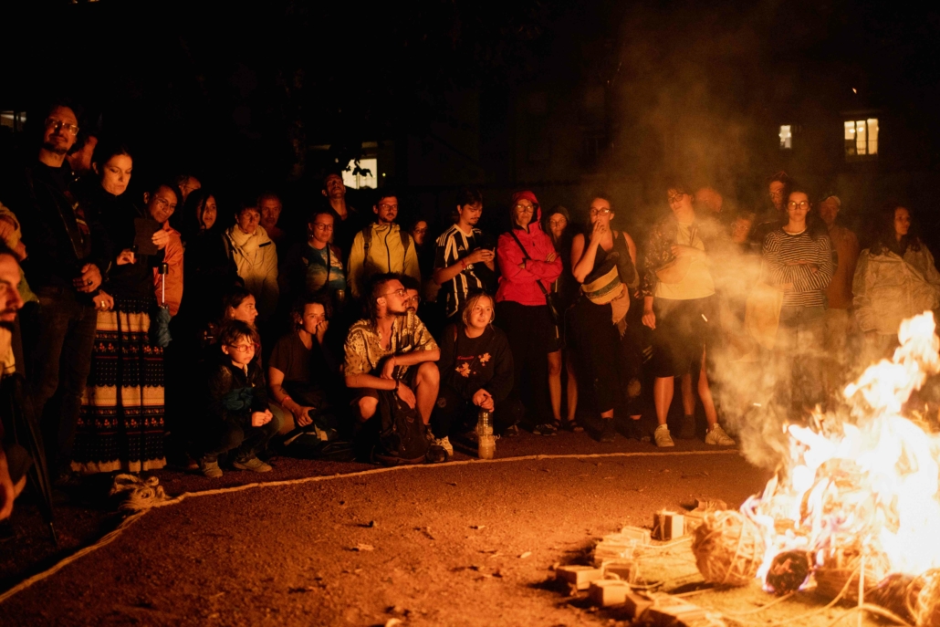 C'est pas là, c'est par là - Installation de la compagnie Galm