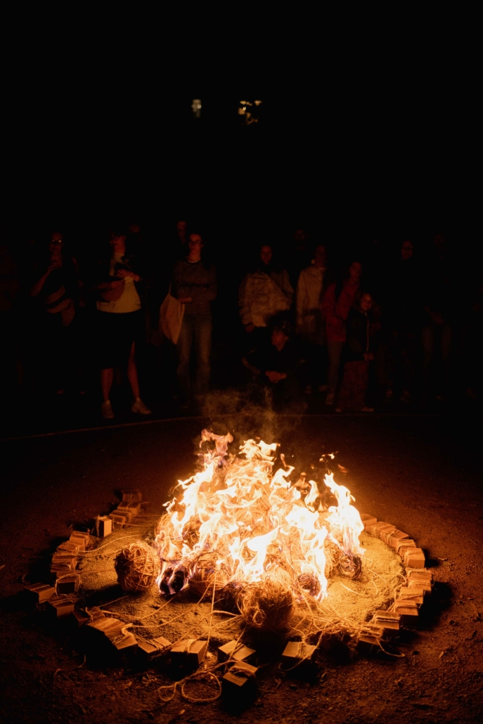 C'est pas là, c'est par là - Installation de la compagnie Galm