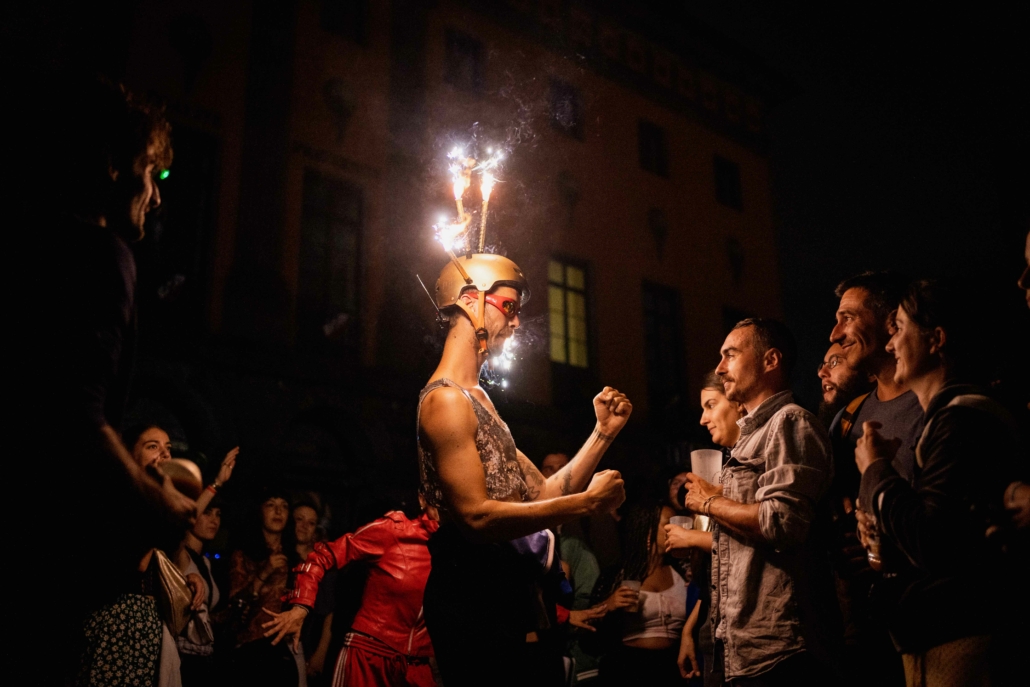 Hood Flakes, DJ Flakes ft. David Guetto, présenté dans la prog