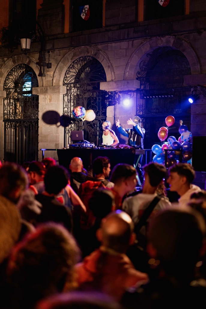 Hood Flakes, DJ Flakes ft. David Guetto, présenté dans la prog