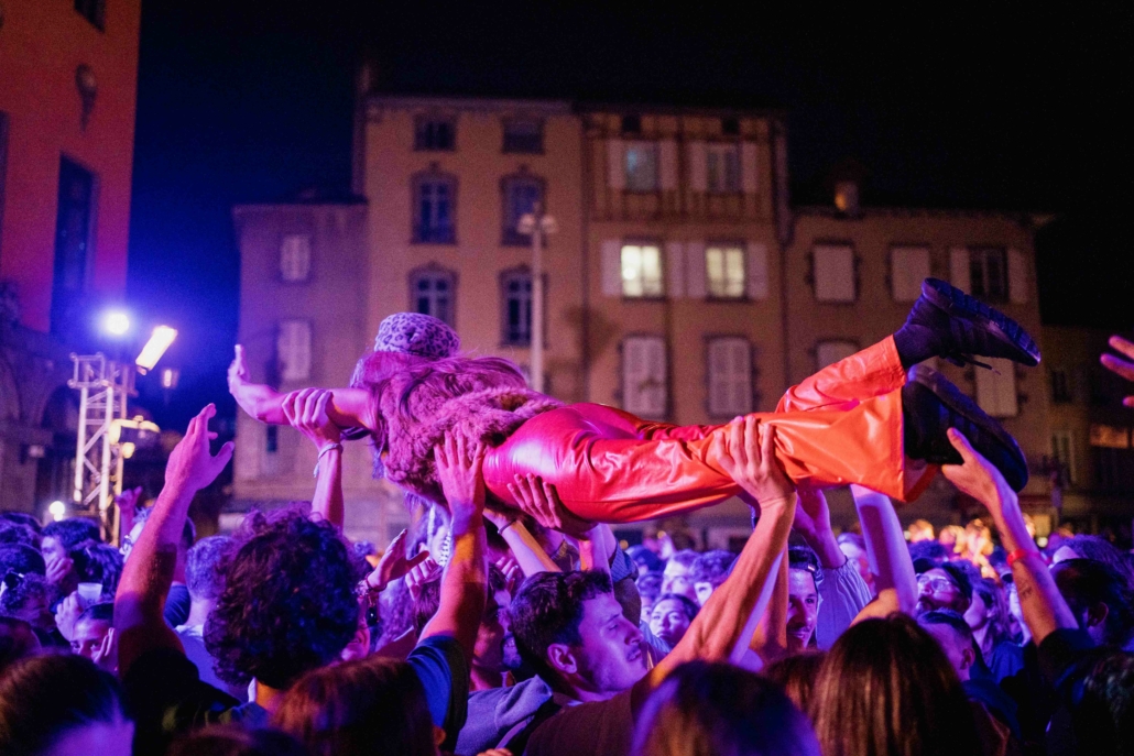 Hood Flakes, DJ Flakes ft. David Guetto, présenté dans la prog