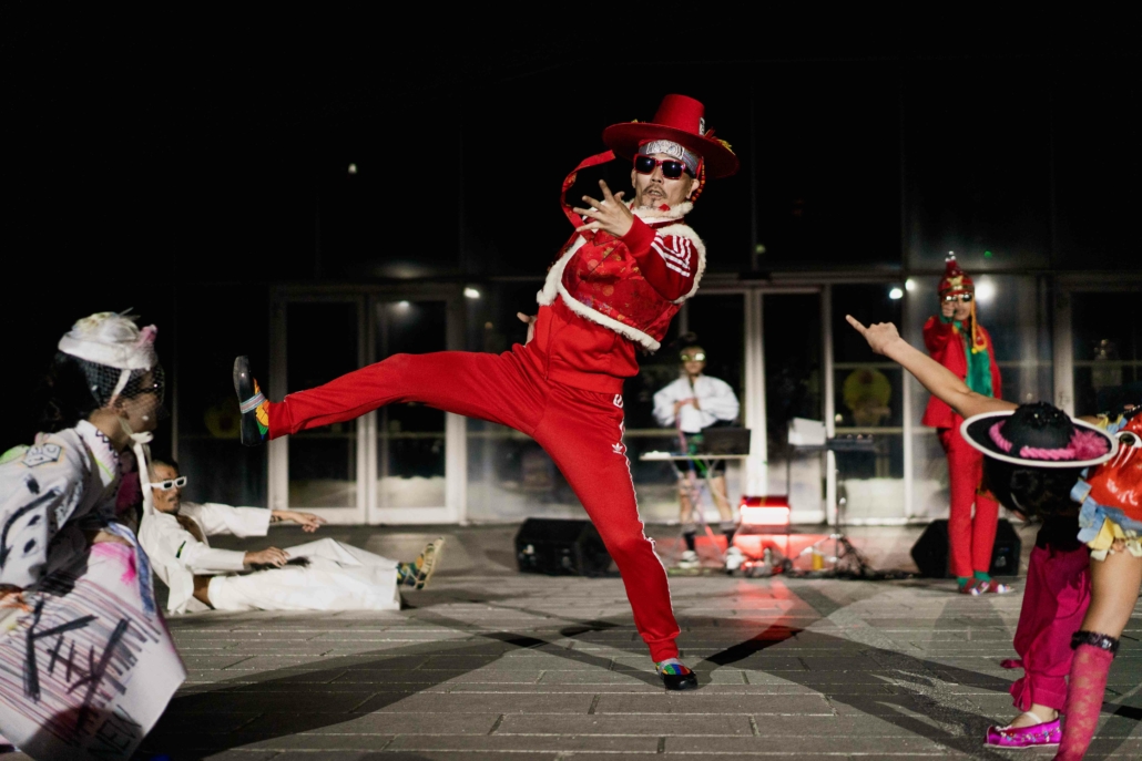 Fever, spectacle du collectif coréen Ambiguous dance company, p